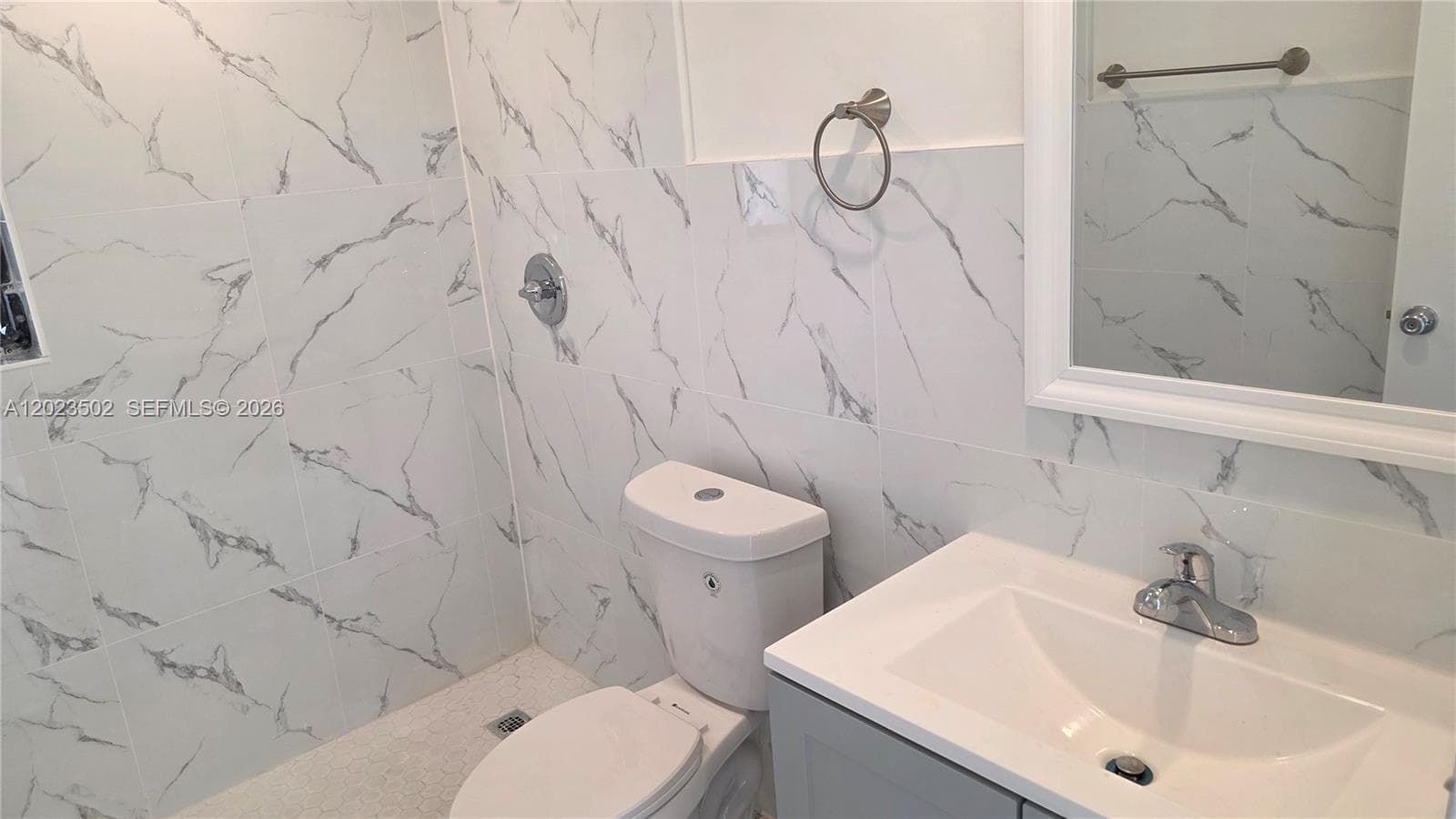 525 NE 132nd Ter, North Miami FL 33161 — 20