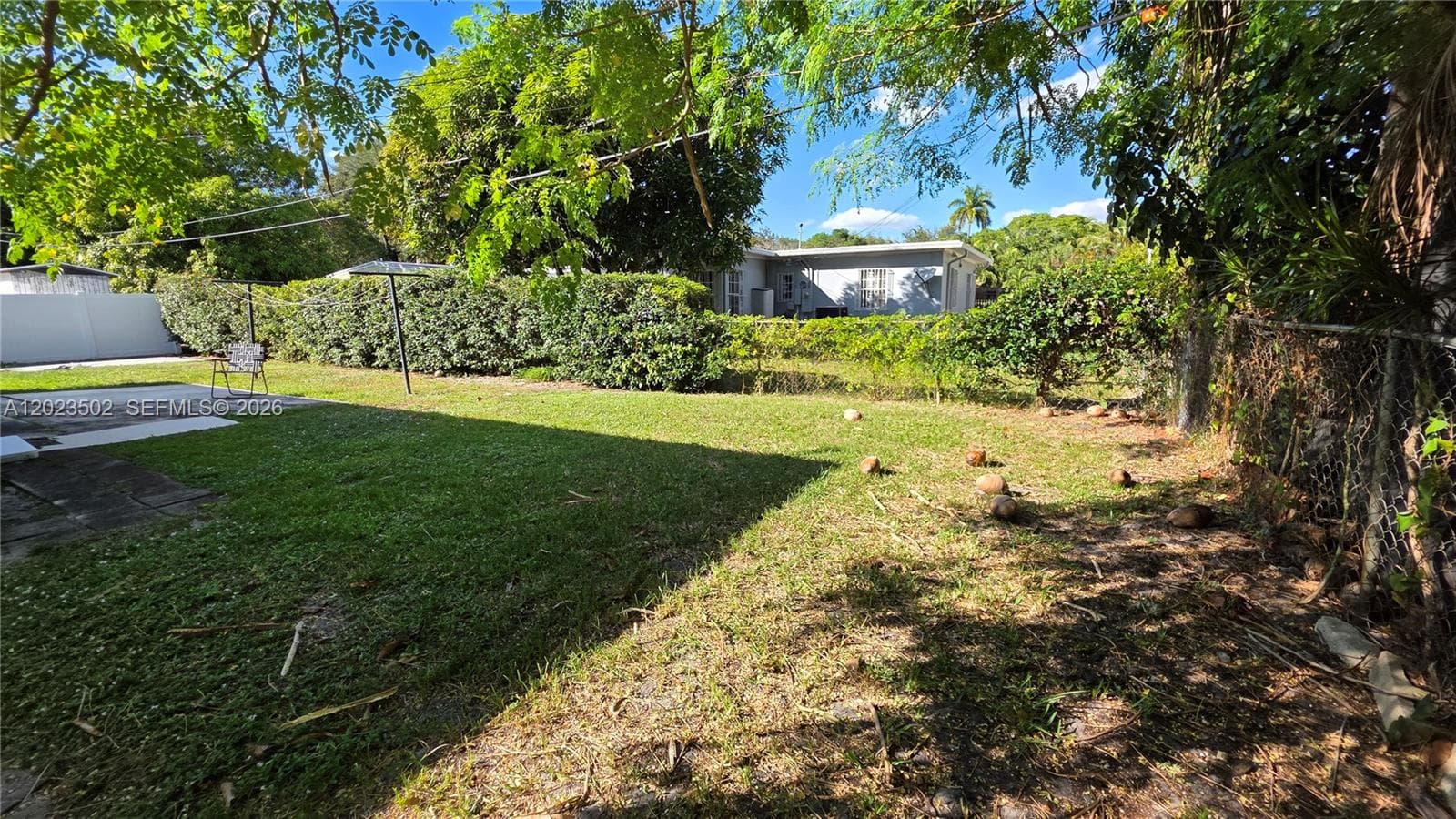 525 NE 132nd Ter, North Miami FL 33161 — 35