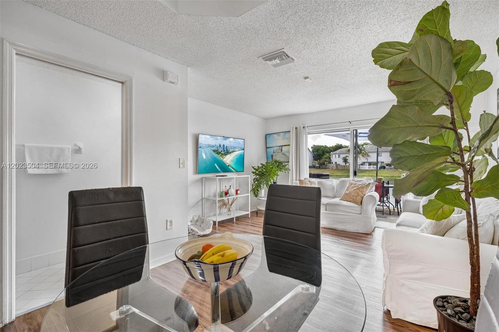 14207 SW 121st Pl, Miami FL 33186 — 16
