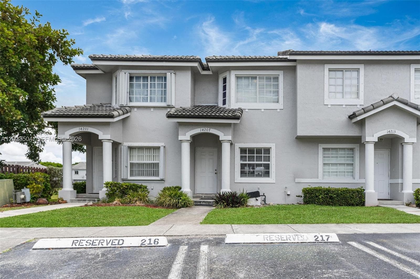14207 SW 121st Pl, Miami FL 33186 — 35