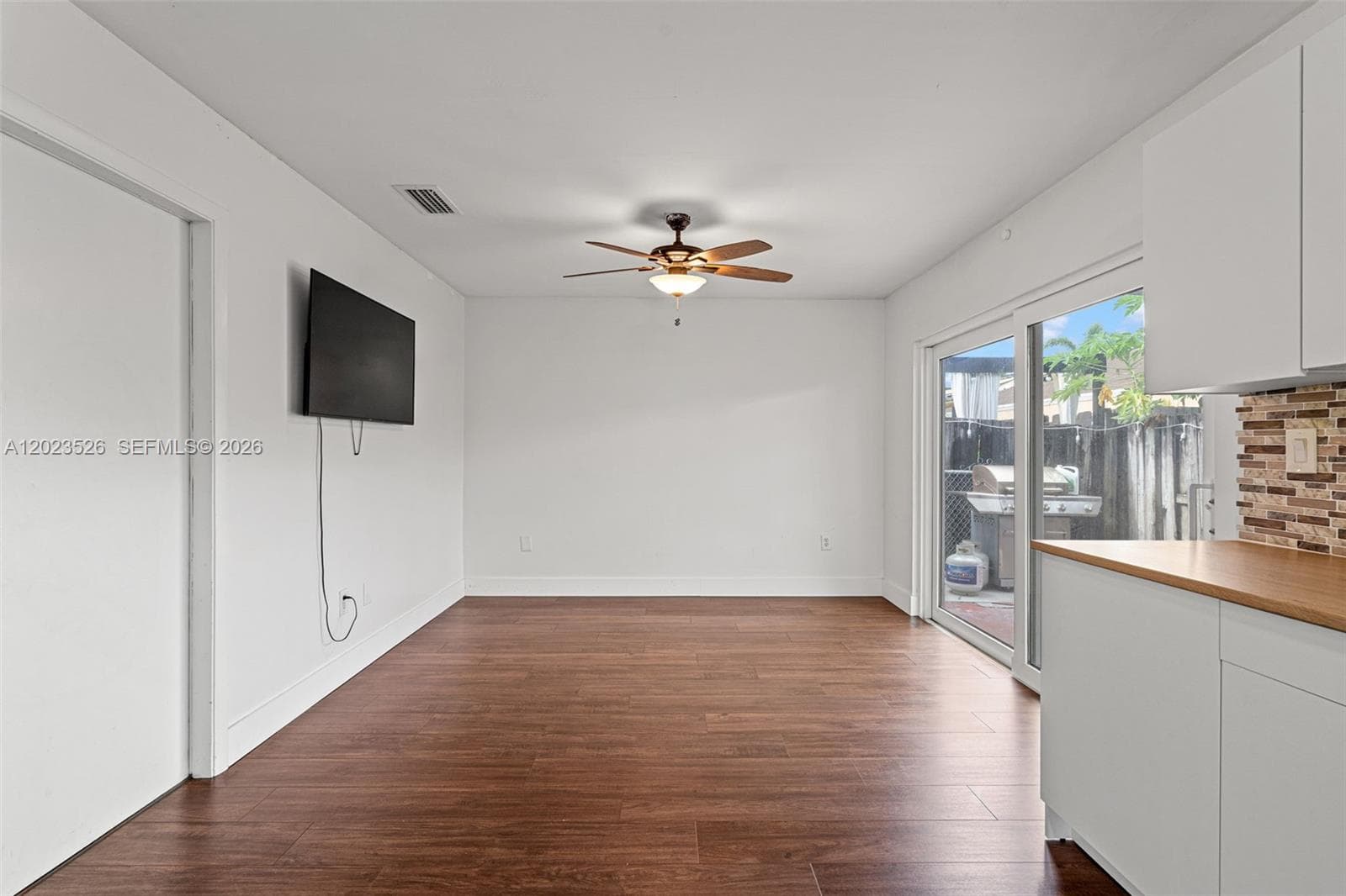 22179 SW 98th Ct, Cutler Bay FL 33190 — 15