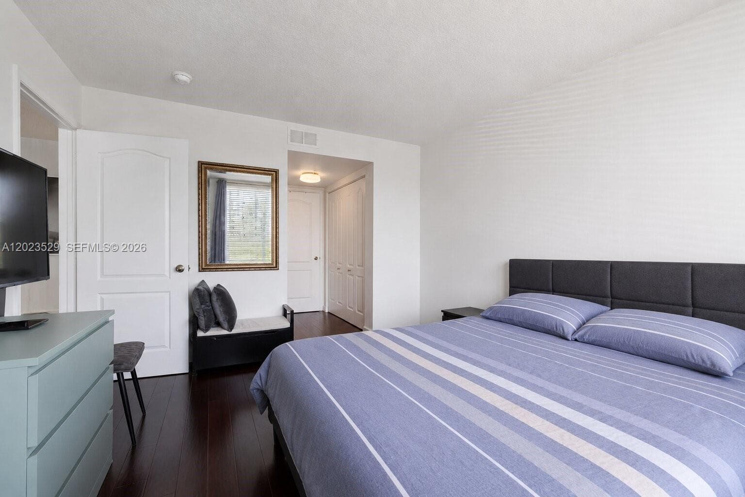2642 Collins Ave # 303, Miami Beach FL 33140 — 13