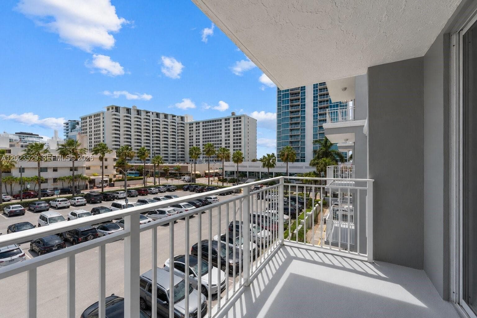 2642 Collins Ave # 303, Miami Beach FL 33140 — 24