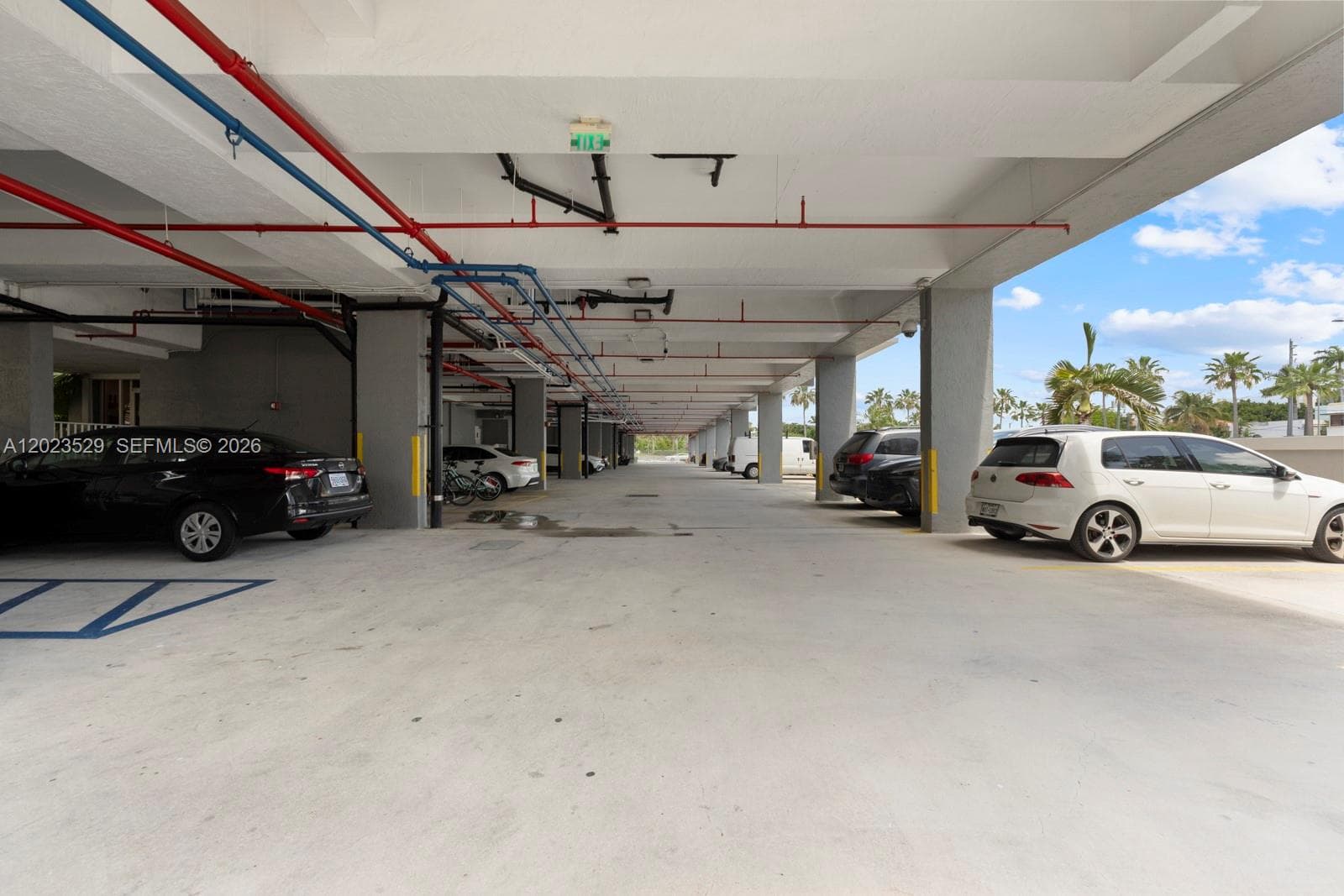 2642 Collins Ave # 303, Miami Beach FL 33140 — 34