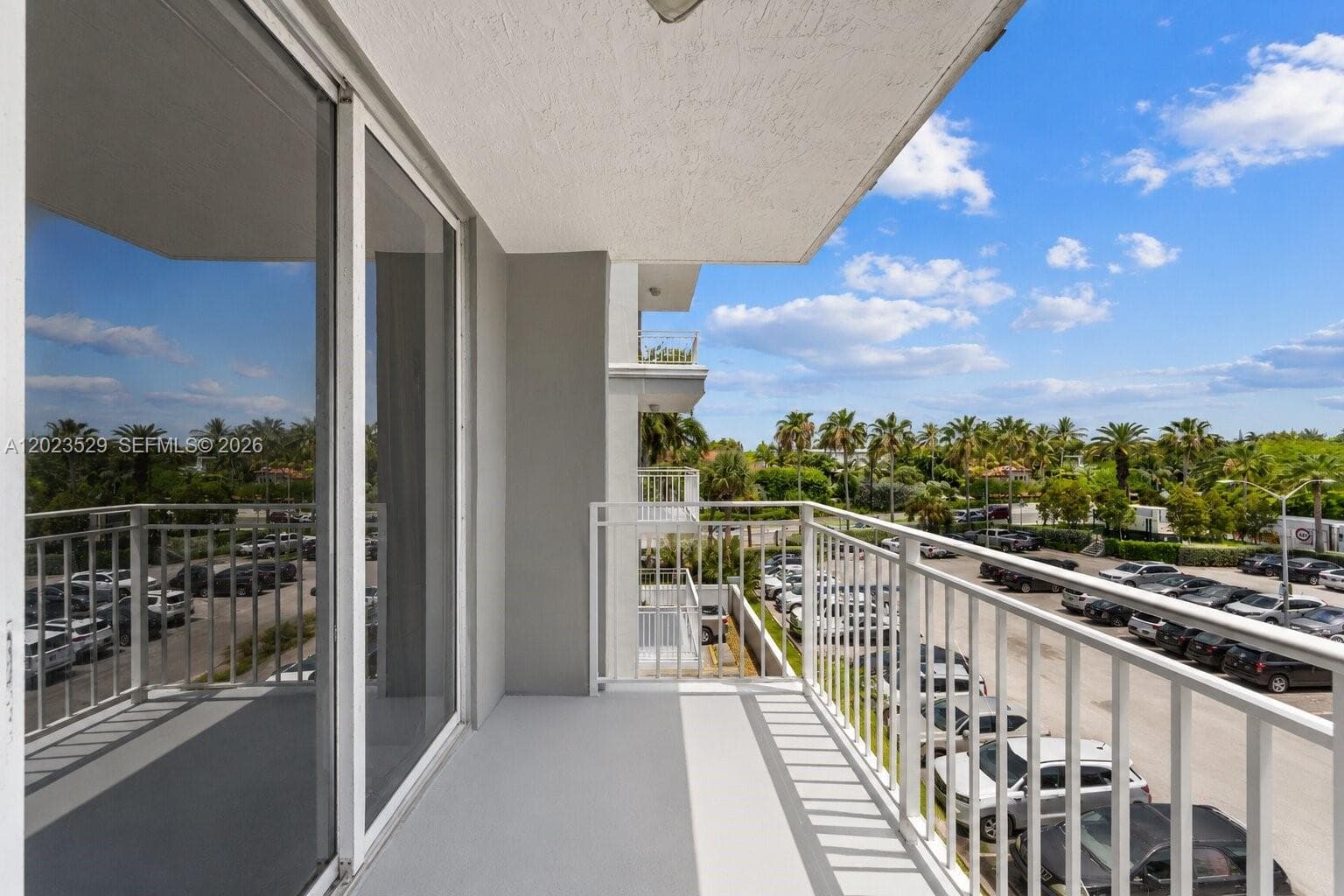 2642 Collins Ave # 303, Miami Beach FL 33140 — 25