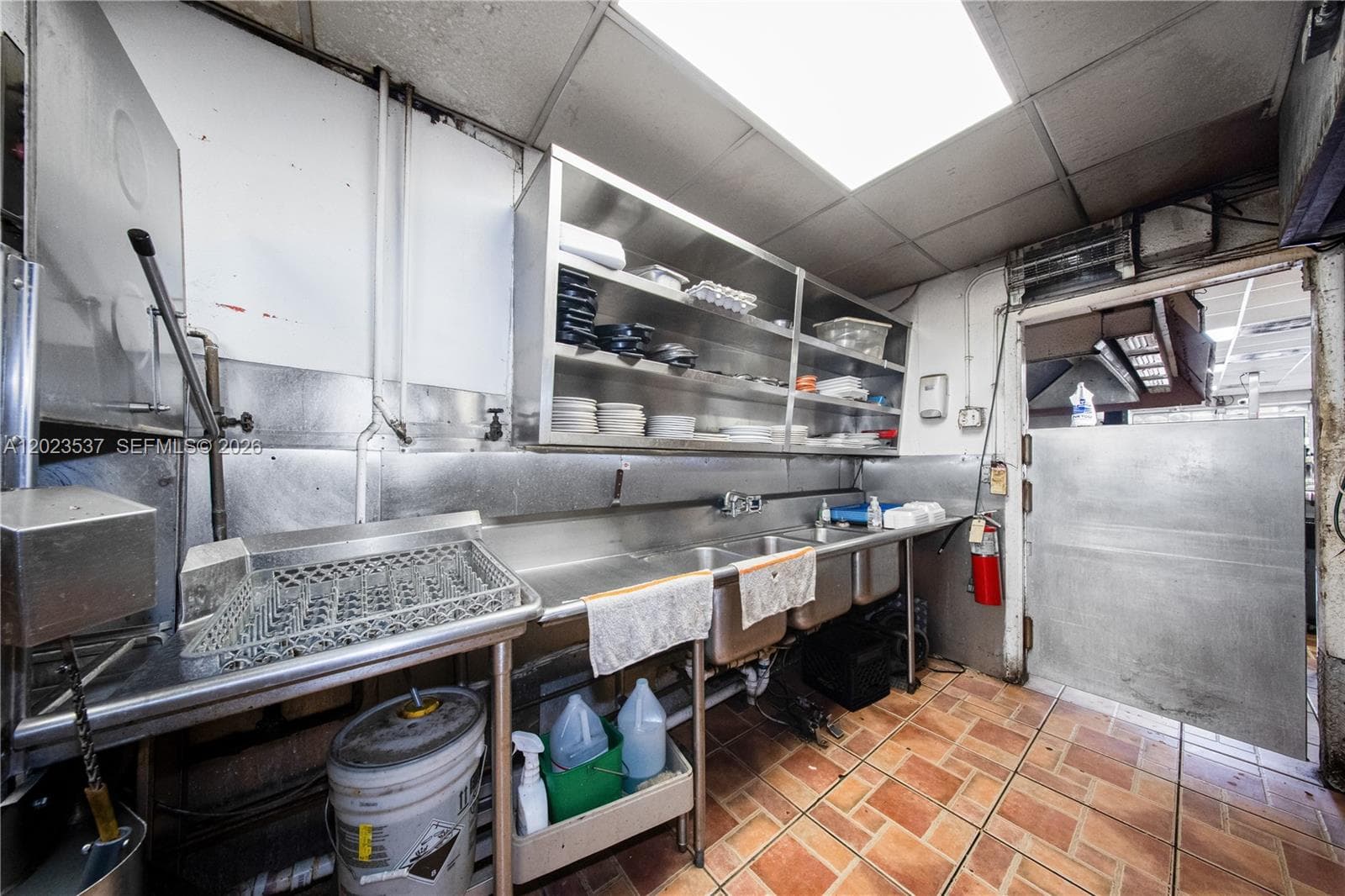 652 East 9th Street, Hialeah FL 33010 — 99