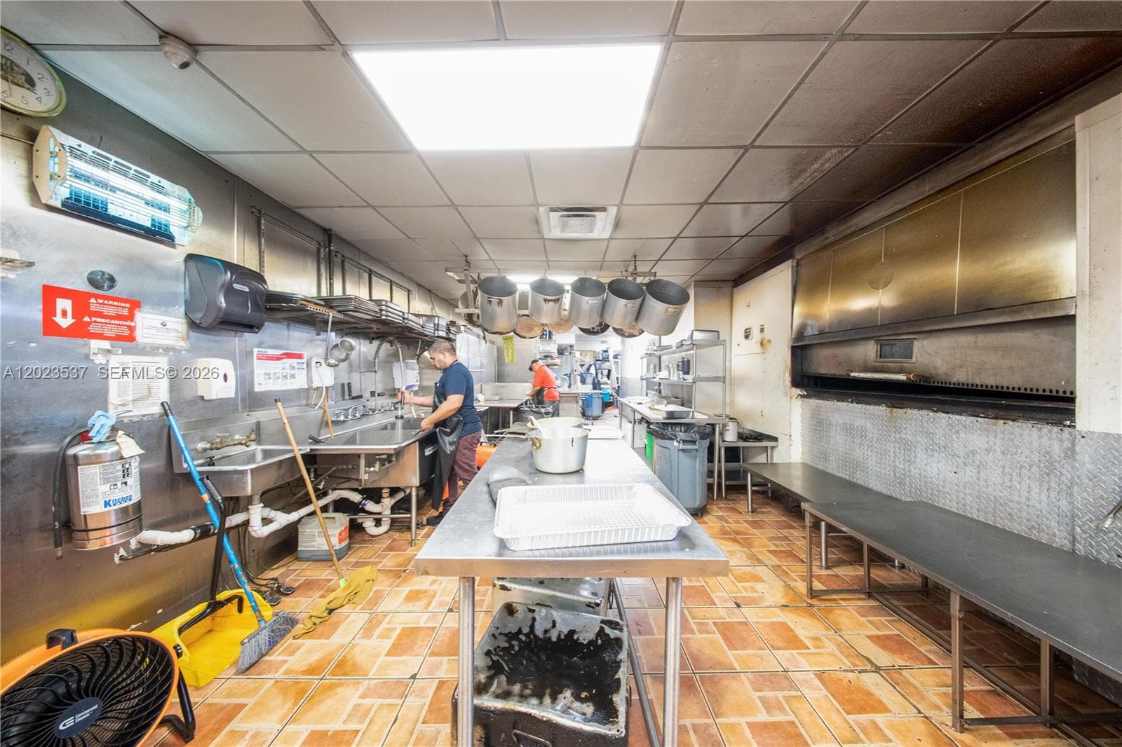 652 East 9th Street, Hialeah FL 33010 — 81