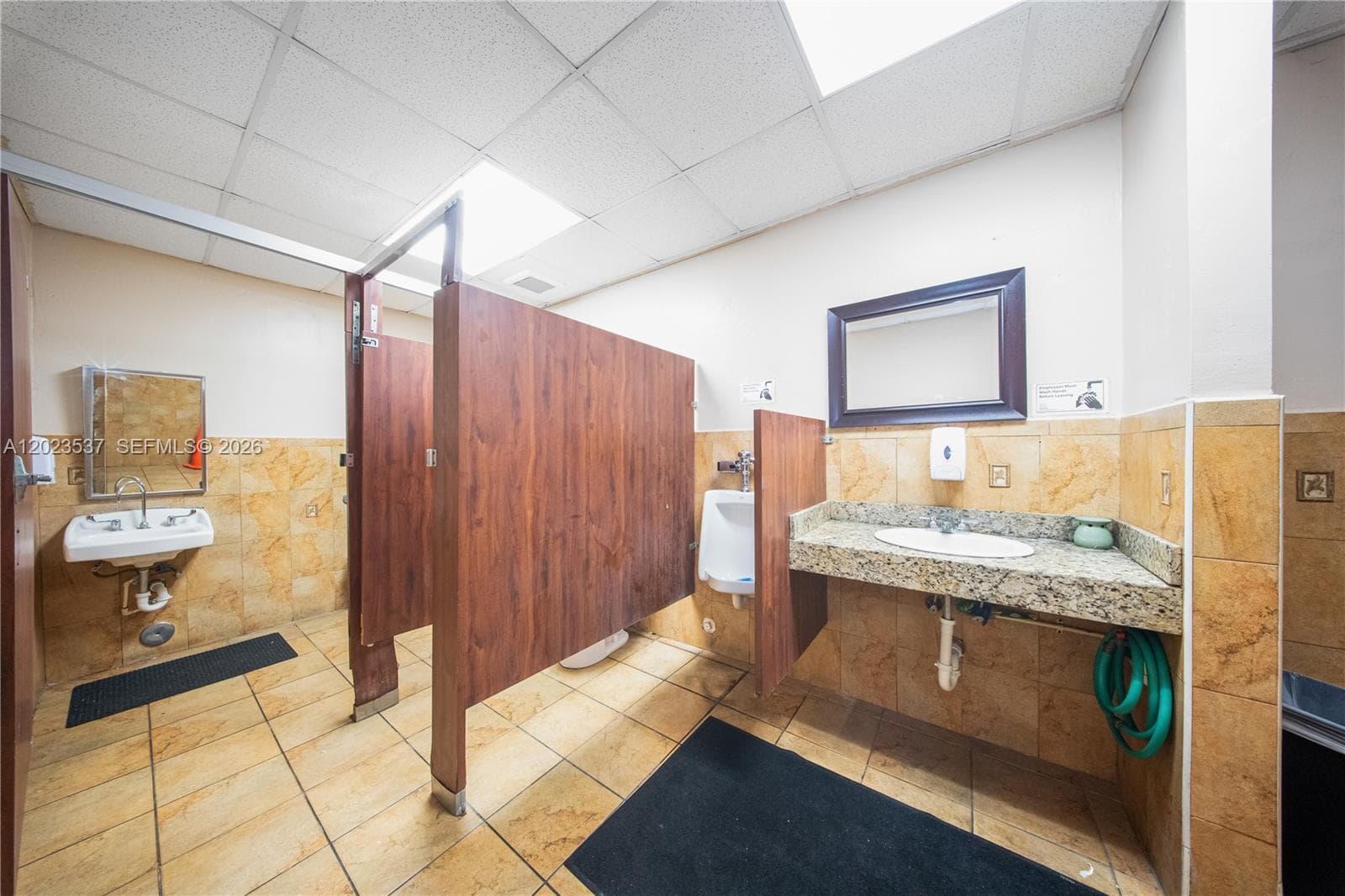 652 East 9th Street, Hialeah FL 33010 — 32
