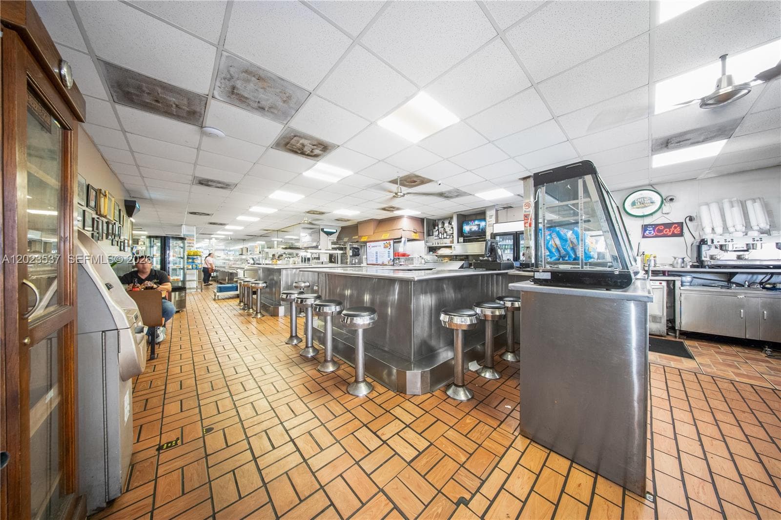 652 East 9th Street, Hialeah FL 33010 — 20