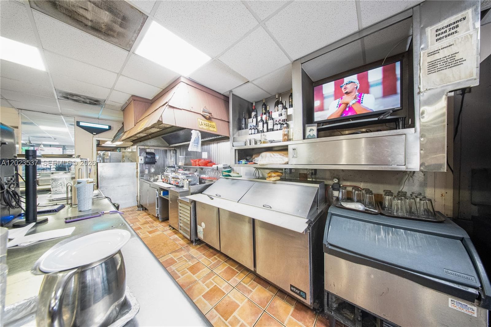 652 East 9th Street, Hialeah FL 33010 — 15