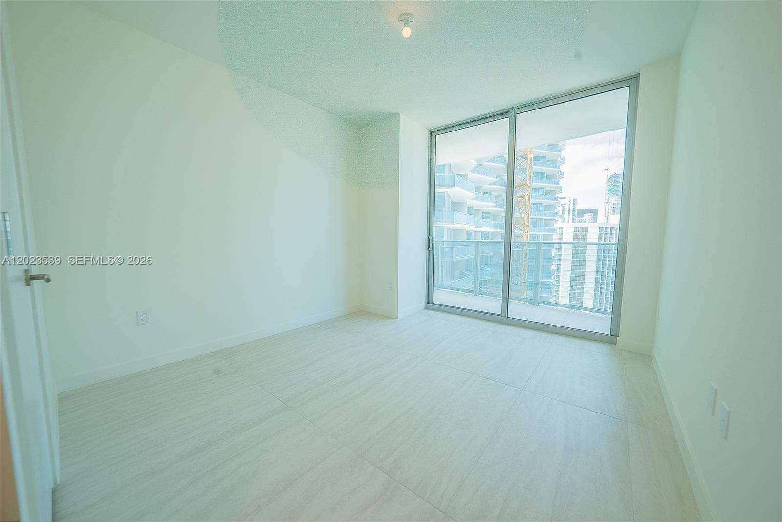 77 SE 5th St # 2203, Miami FL 33131 — 10