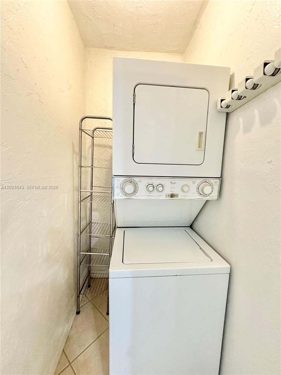 8650 SW 67th Ave # 1032, Pinecrest FL 33143 — 12