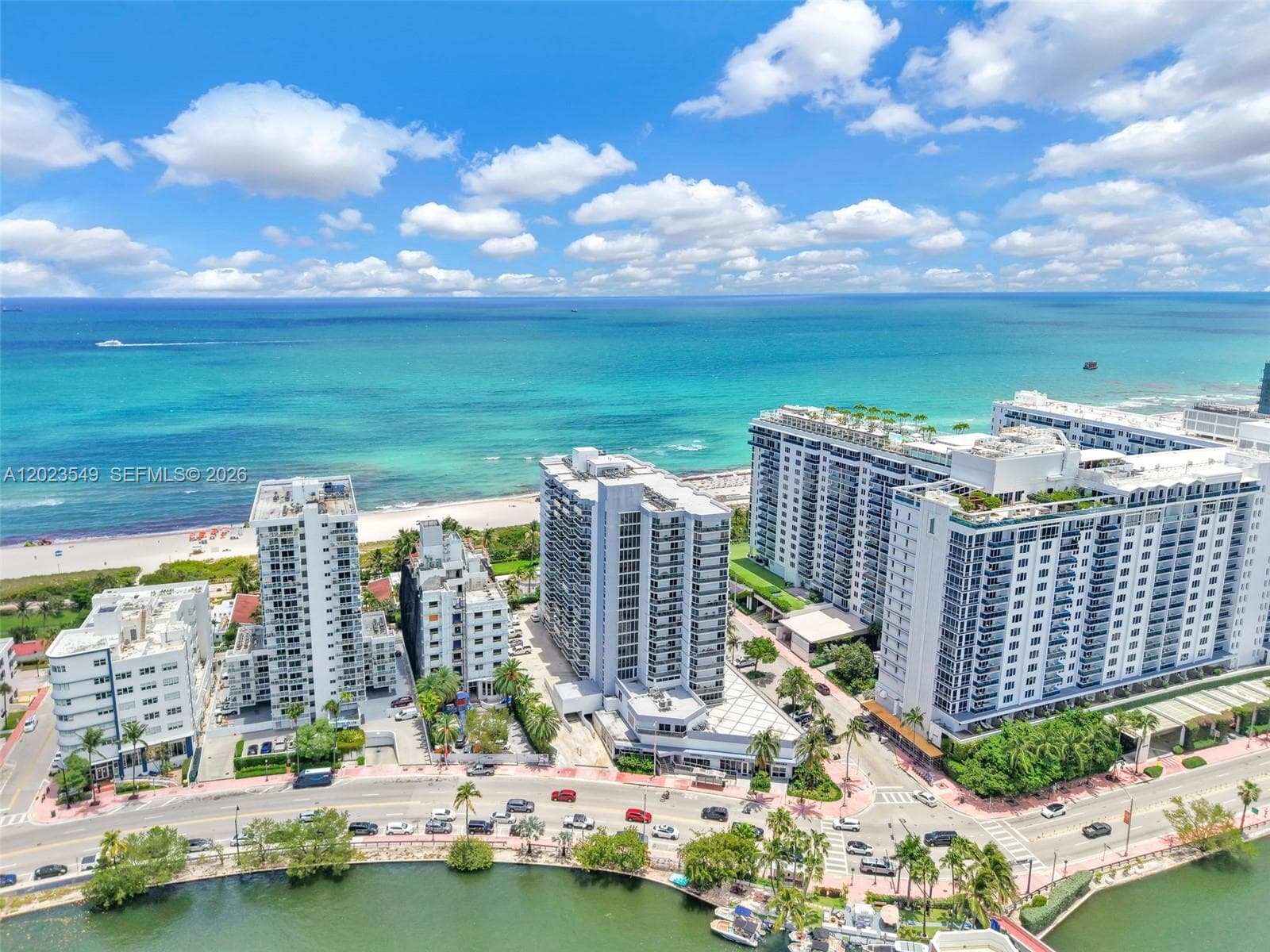 2401 Collins Ave # 504, Miami Beach FL 33140 — 36