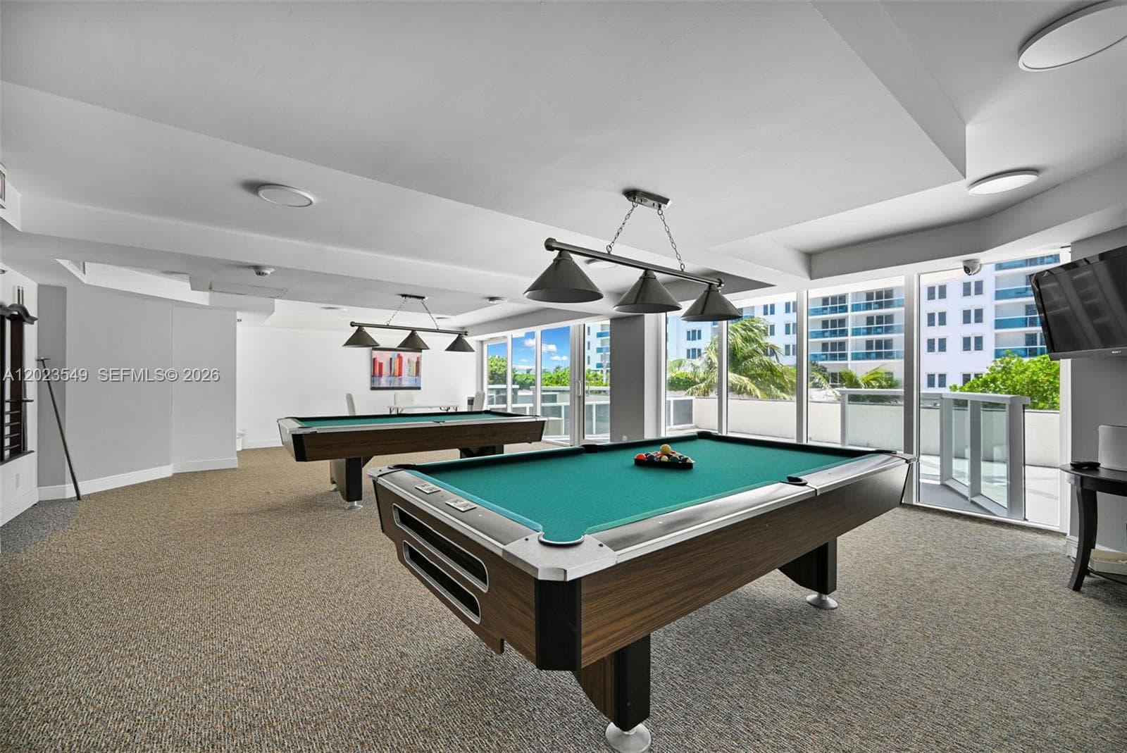 2401 Collins Ave # 504, Miami Beach FL 33140 — 28