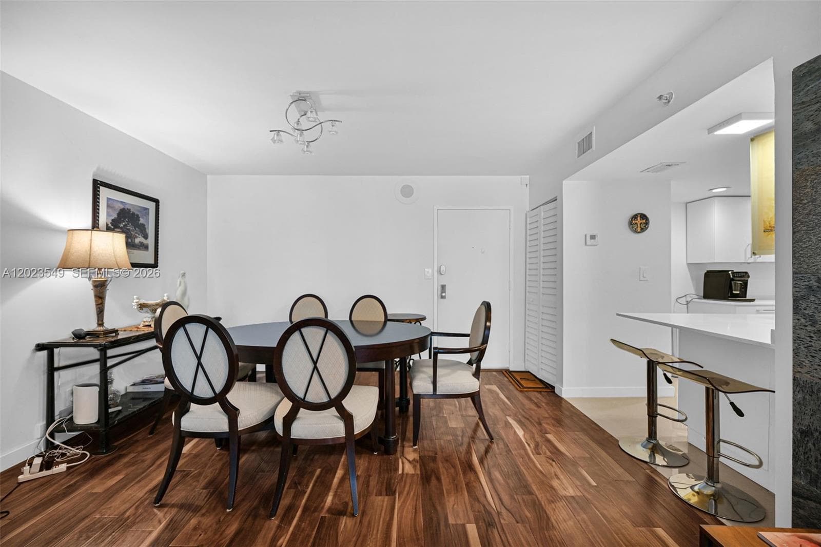 2401 Collins Ave # 504, Miami Beach FL 33140 — 9