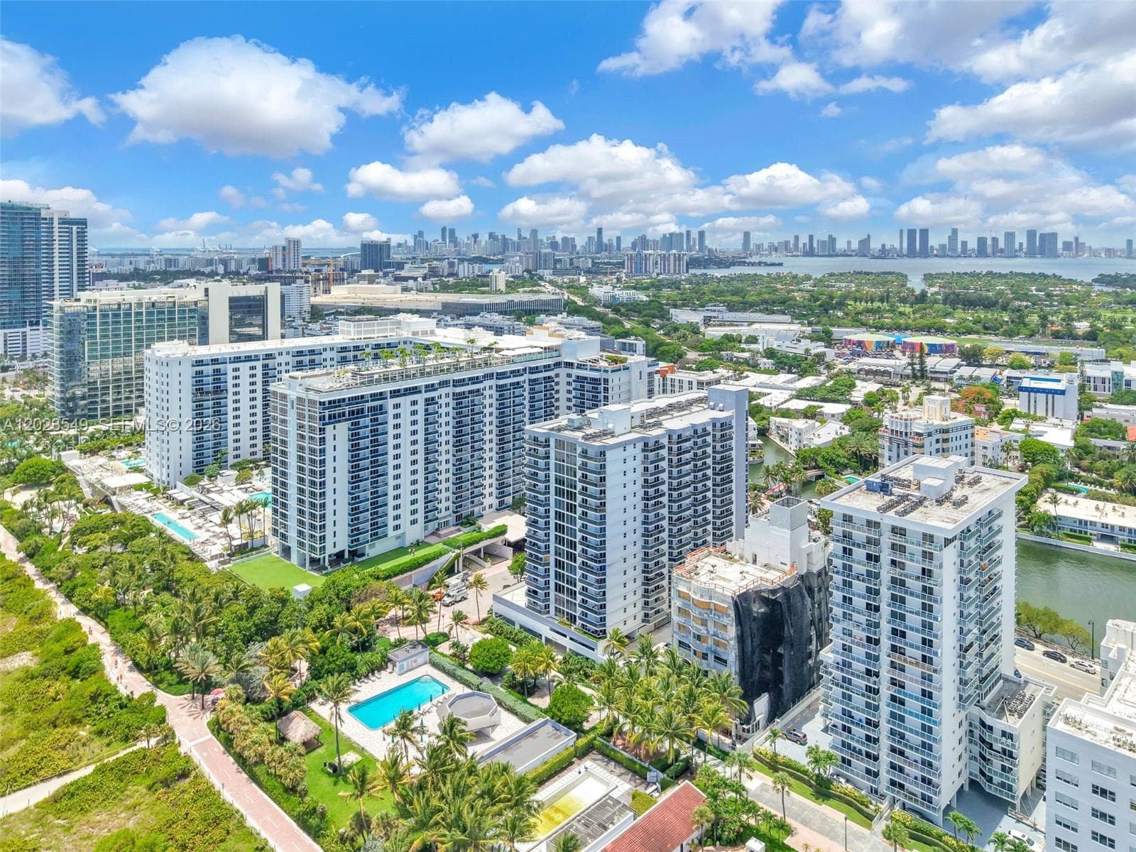 2401 Collins Ave # 504, Miami Beach FL 33140 — 34