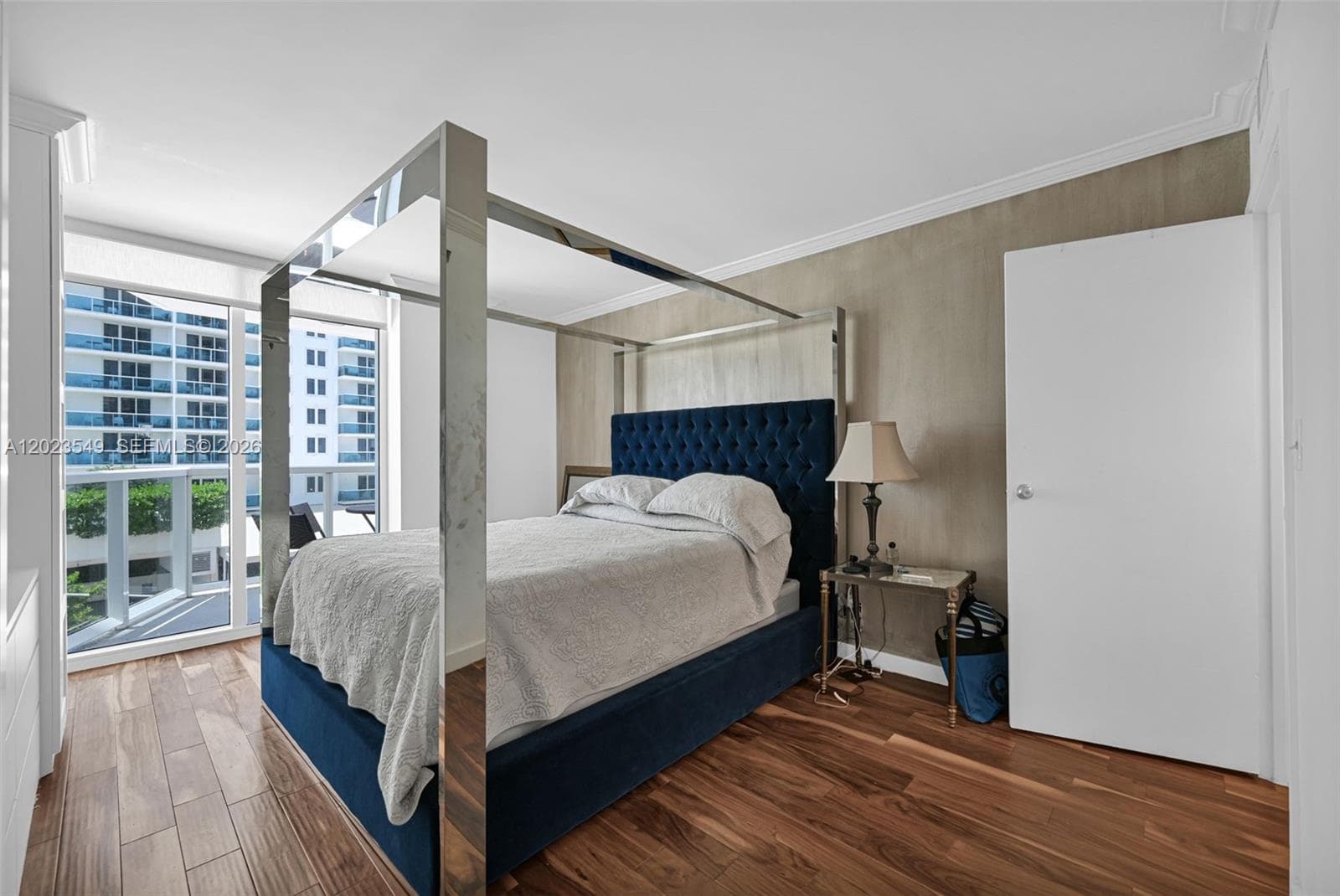 2401 Collins Ave # 504, Miami Beach FL 33140 — 14