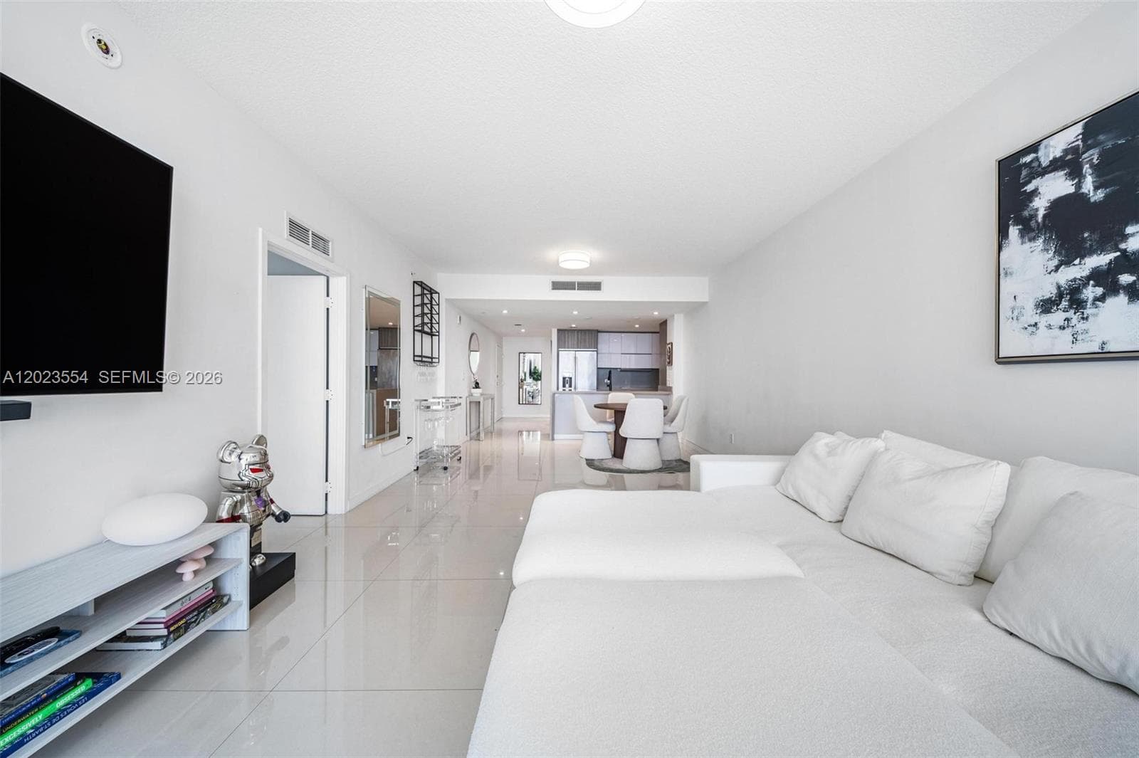 600 NE 27th St # 1104, Miami FL 33137 — 7