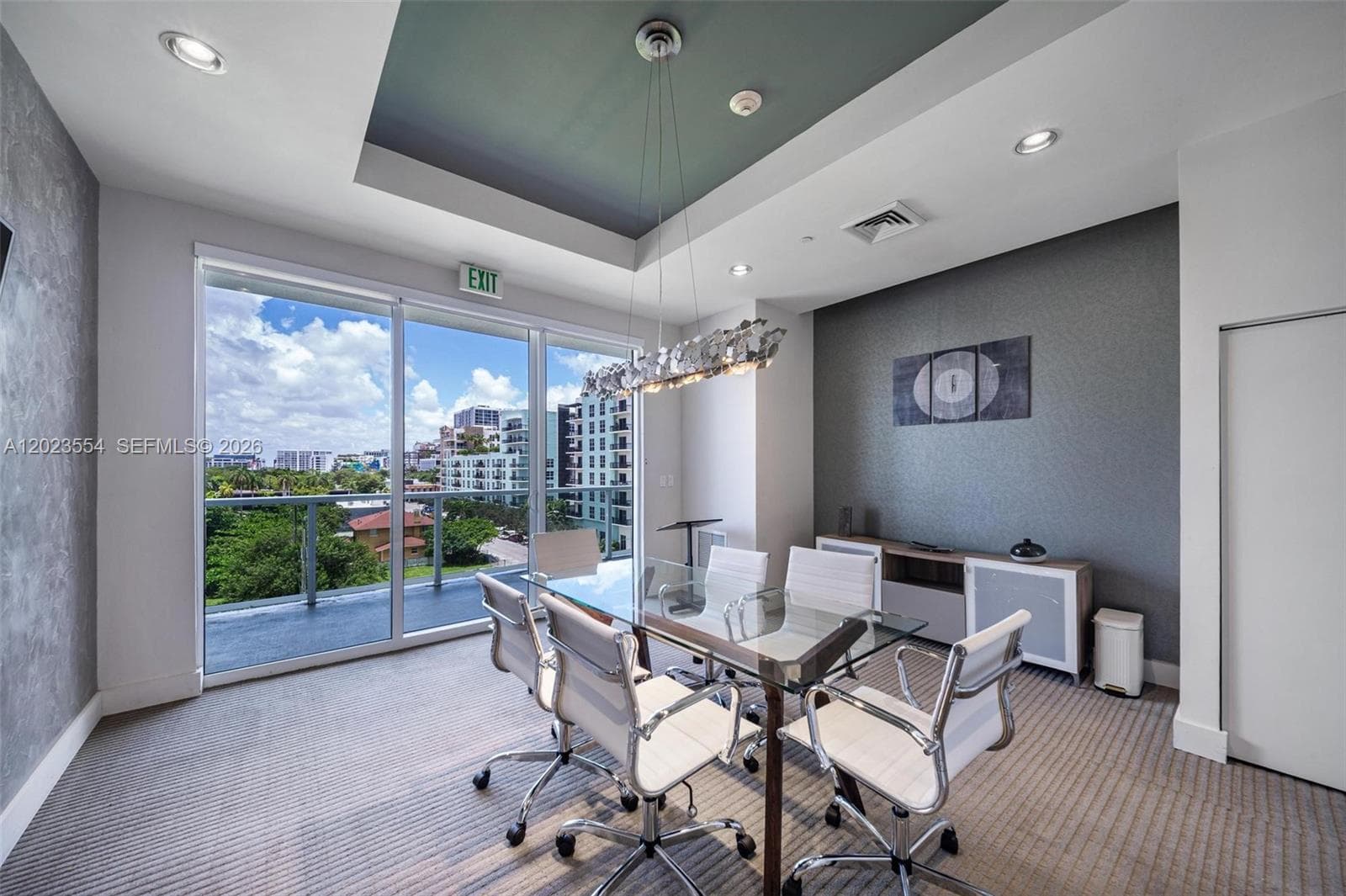 600 NE 27th St # 1104, Miami FL 33137 — 30