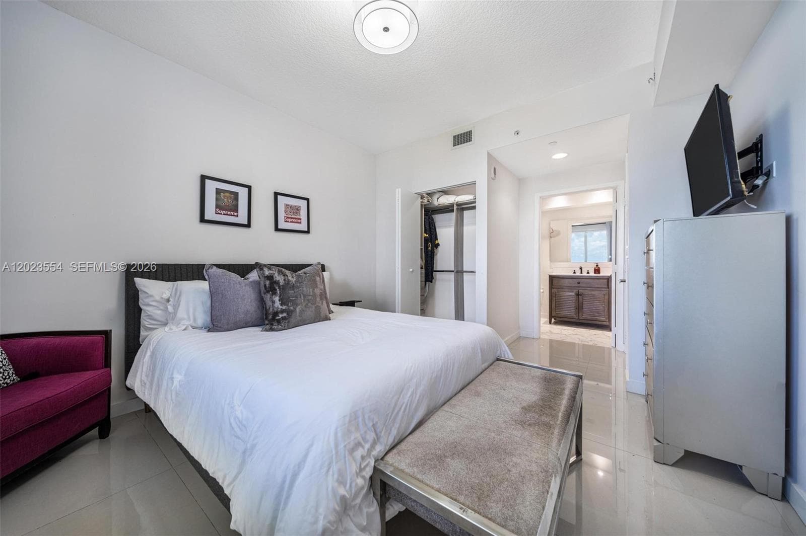 600 NE 27th St # 1104, Miami FL 33137 — 21