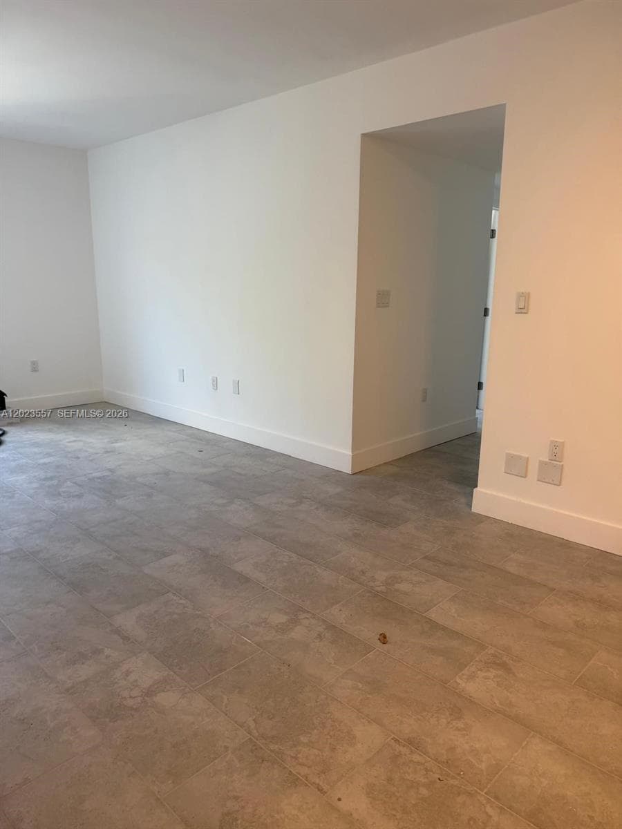 147 Nw 59th St # 201, Miami FL 33127 — 18