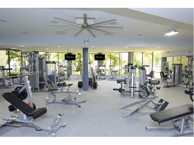 9501 Fontainebleau Blvd # 315, Miami FL 33172 — 5