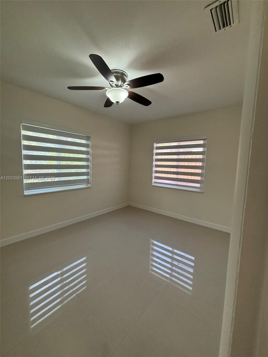 1648 SW 13th St, Miami FL 33145 — 20