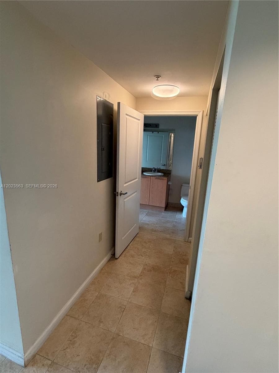 2021 SW 3rd Ave # 902, Miami FL 33129 — 7