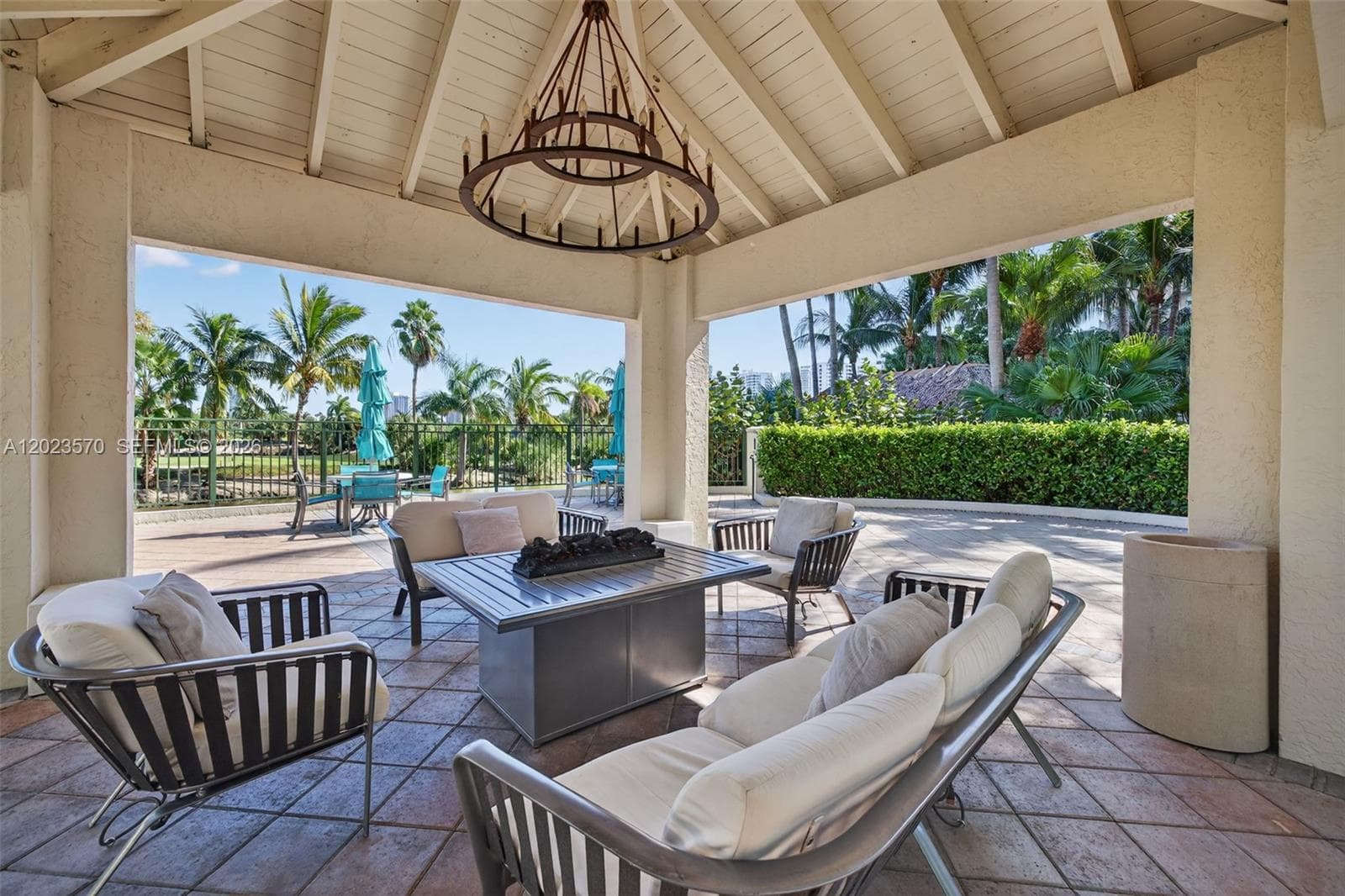 19501 W Country Club Dr # 313, Aventura FL 33180 — 76