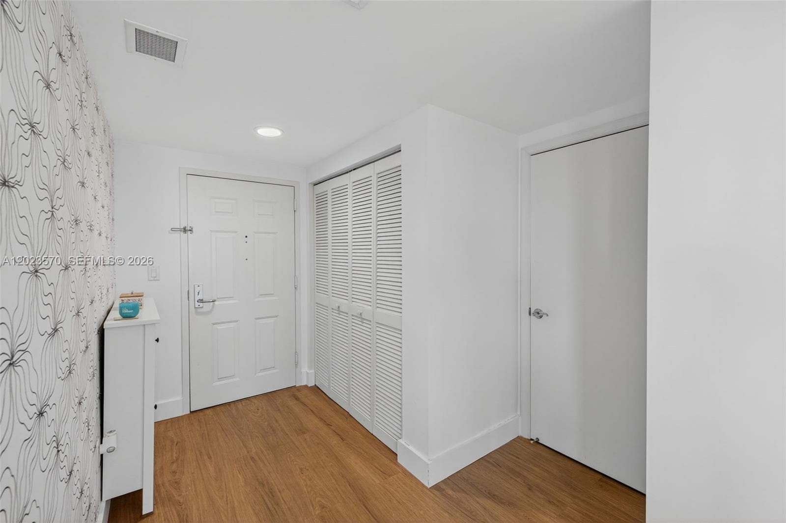 19501 W Country Club Dr # 313, Aventura FL 33180 — 24