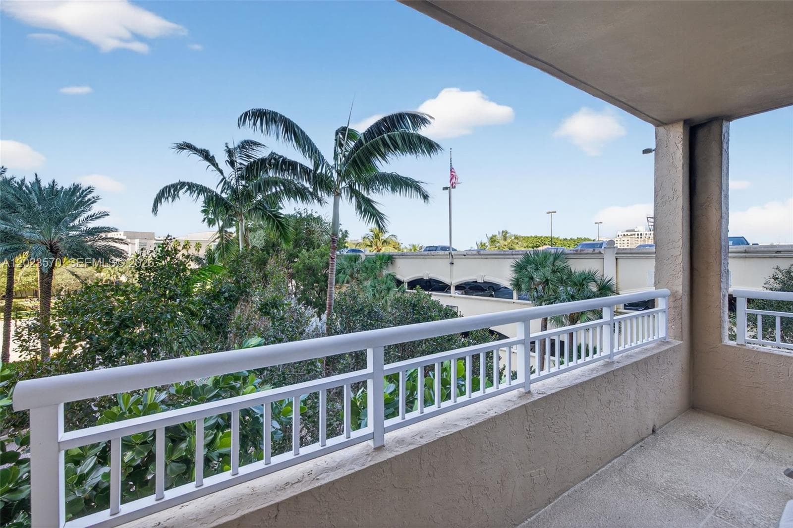 19501 W Country Club Dr # 313, Aventura FL 33180 — 30