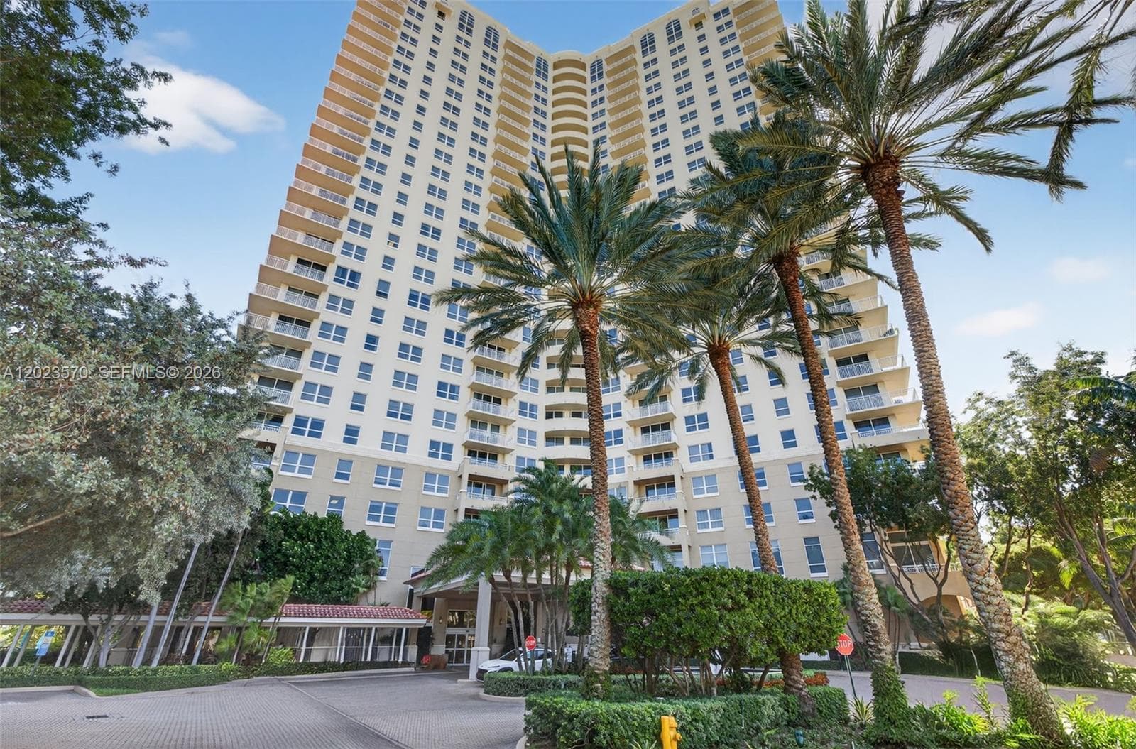 19501 W Country Club Dr # 313, Aventura FL 33180 — 45
