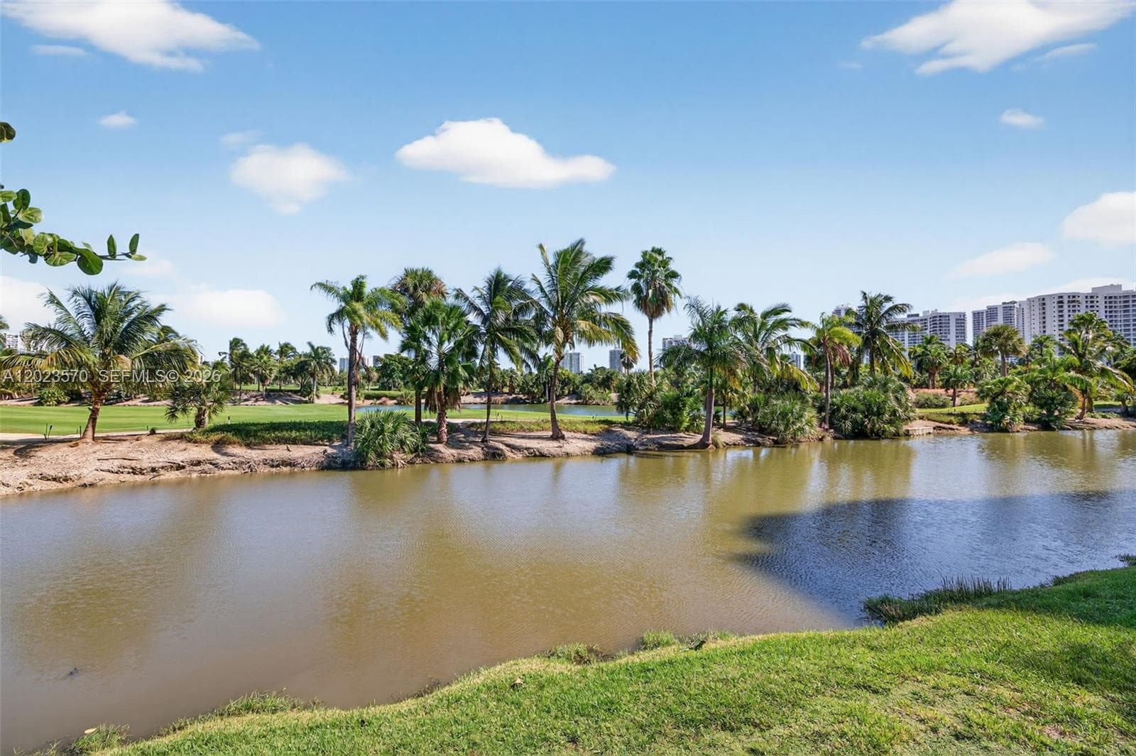 19501 W Country Club Dr # 313, Aventura FL 33180 — 37