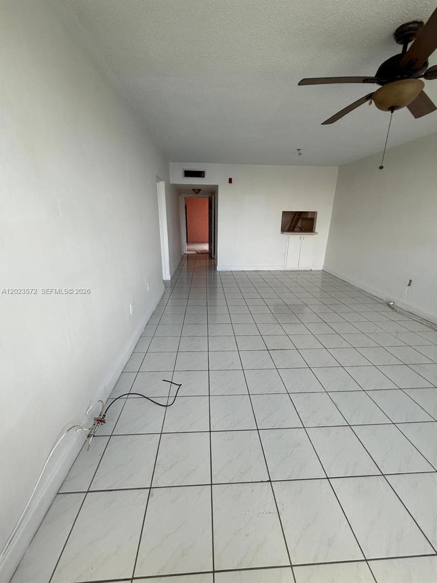 18555 NE 14th Ave # 615A, Miami FL 33179 — 8