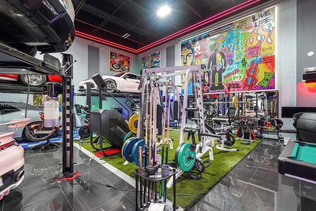 6030 NW 102nd Ave # 210, Doral FL 33178 — 20