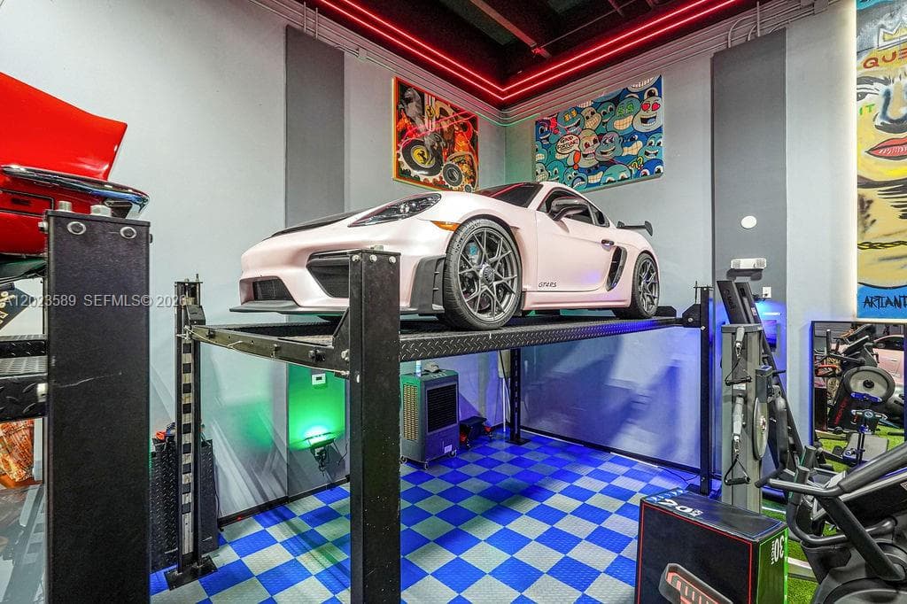 6030 NW 102nd Ave # 210, Doral FL 33178 — 21