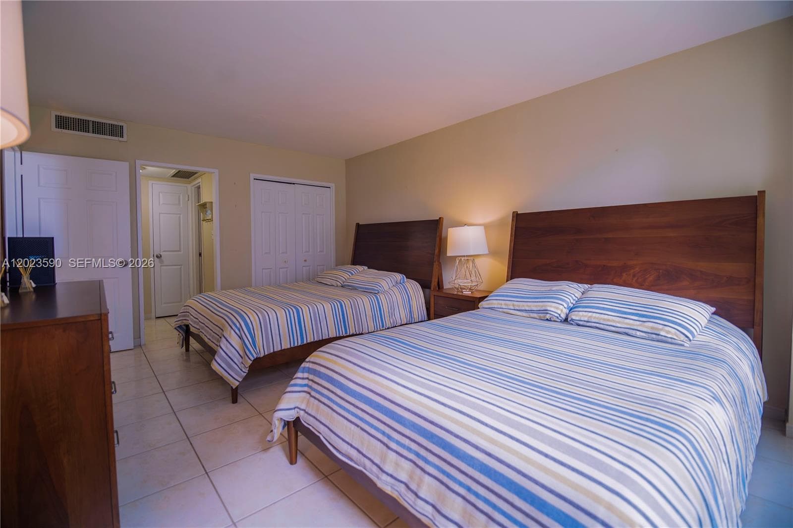 5151 Collins Ave # 428, Miami Beach FL 33140 — 16