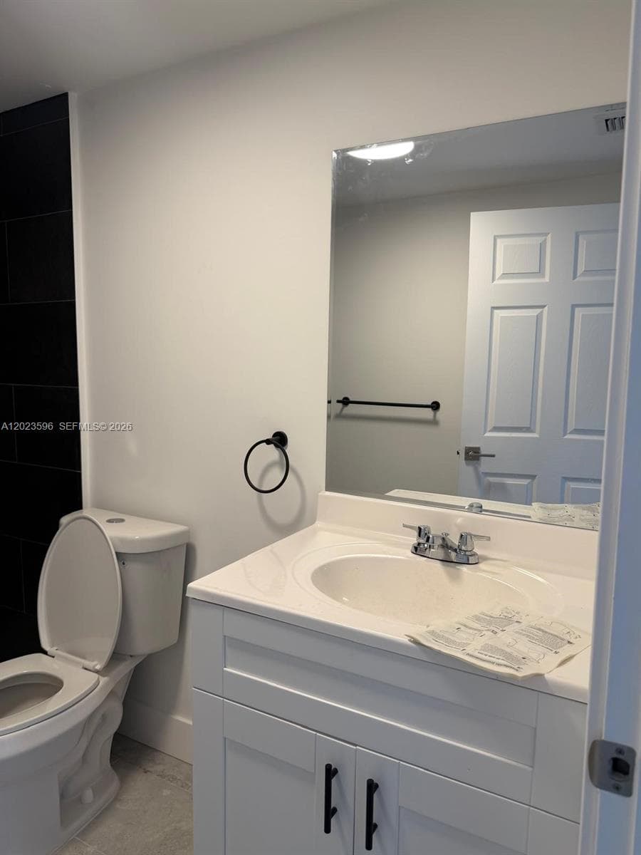 147 Nw 59th St # 301, Miami FL 33127 — 19
