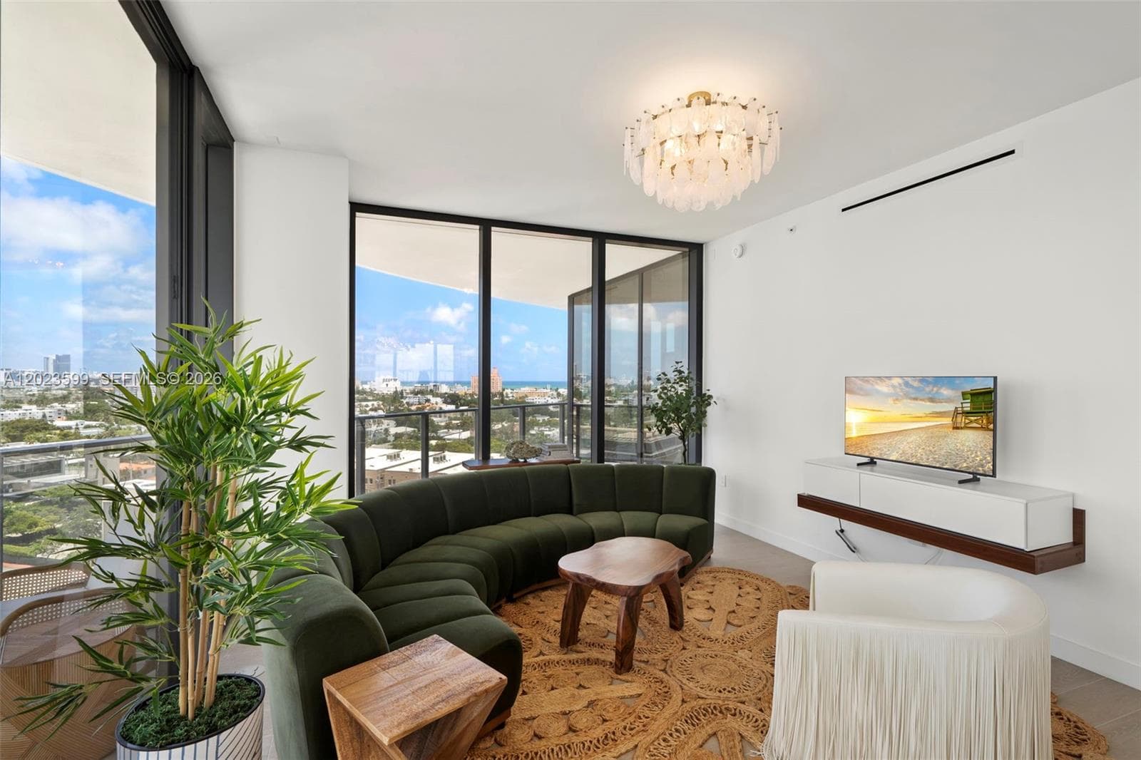 500 Alton # 1205, Miami Beach FL 33139 — 17