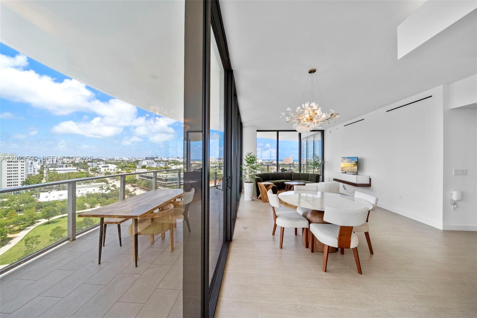 500 Alton # 1205, Miami Beach FL 33139 — 26