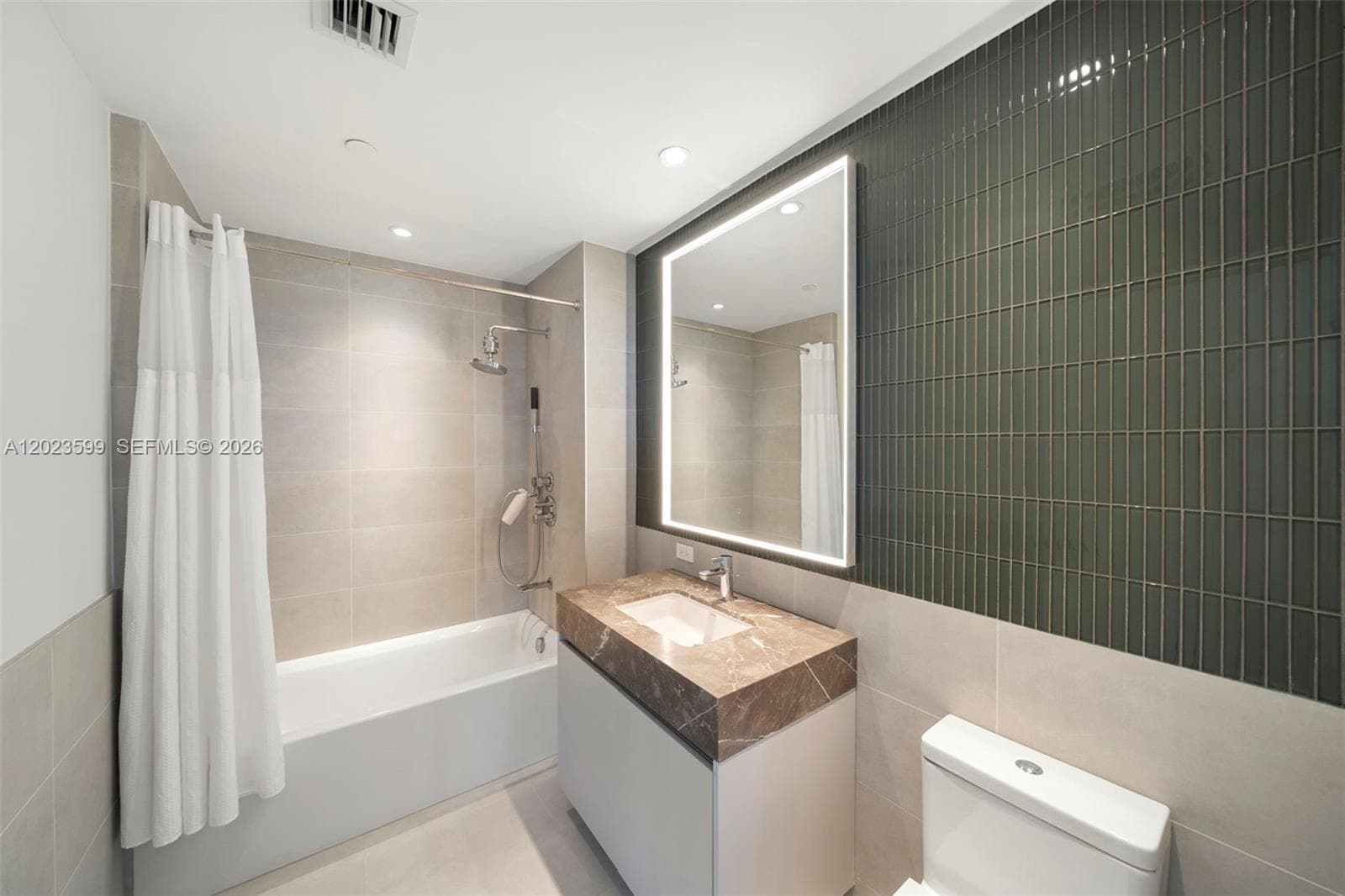 500 Alton # 1205, Miami Beach FL 33139 — 32