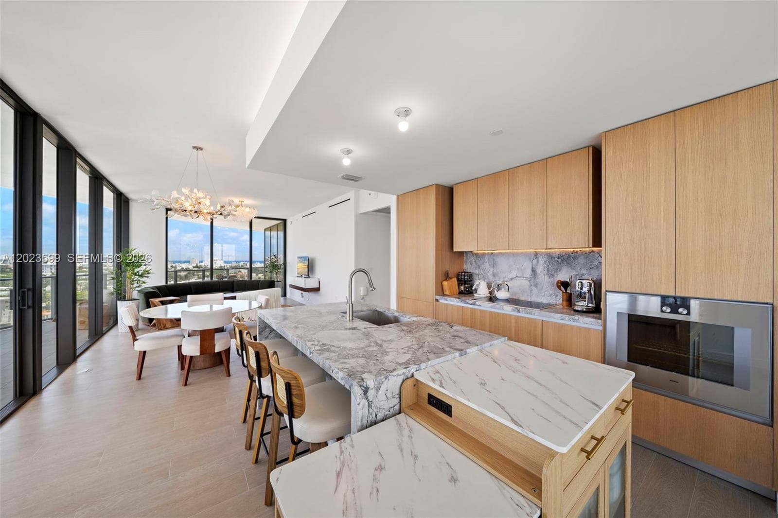 500 Alton # 1205, Miami Beach FL 33139 — 24