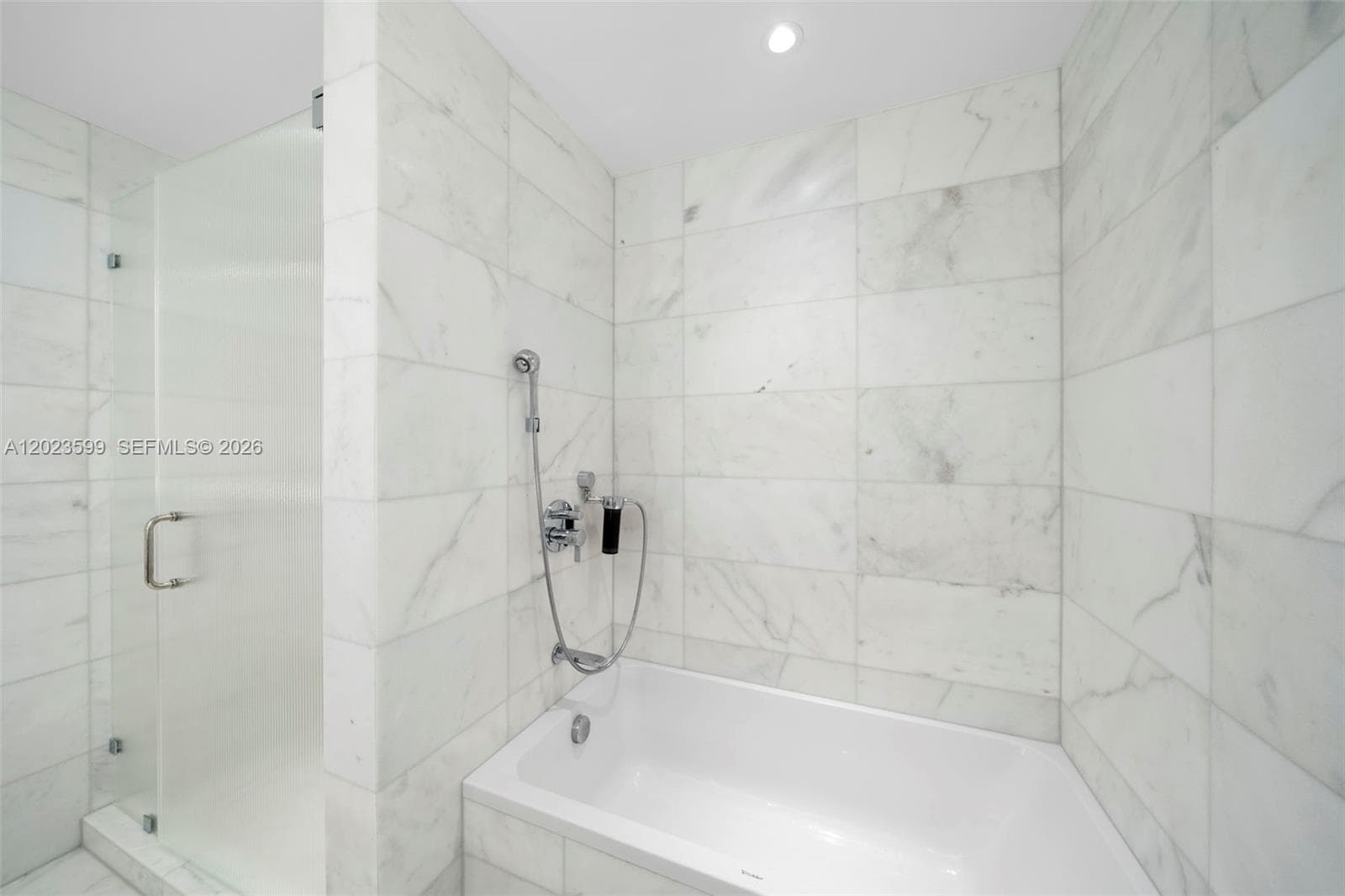 500 Alton # 1205, Miami Beach FL 33139 — 39