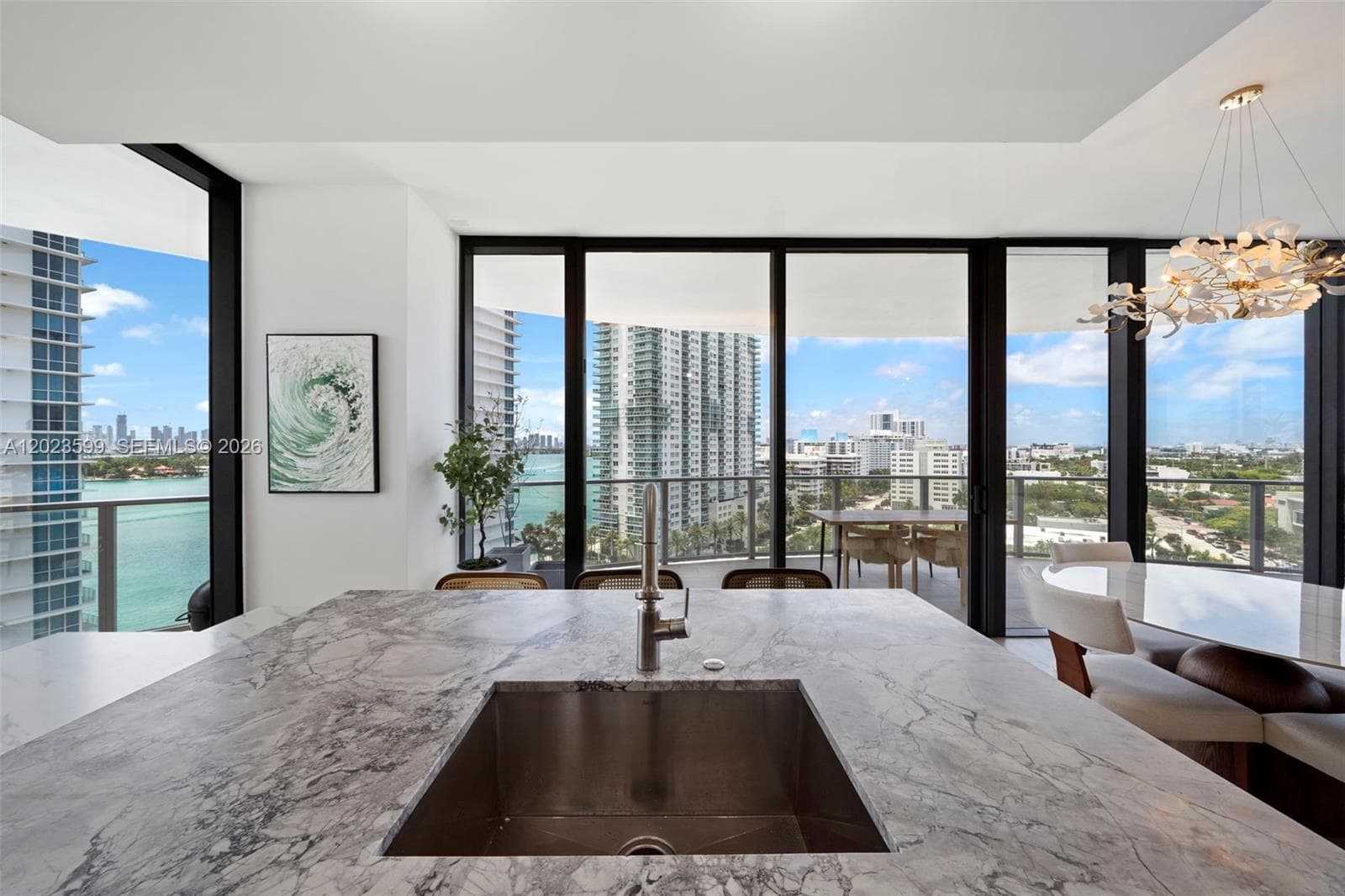 500 Alton # 1205, Miami Beach FL 33139 — 25