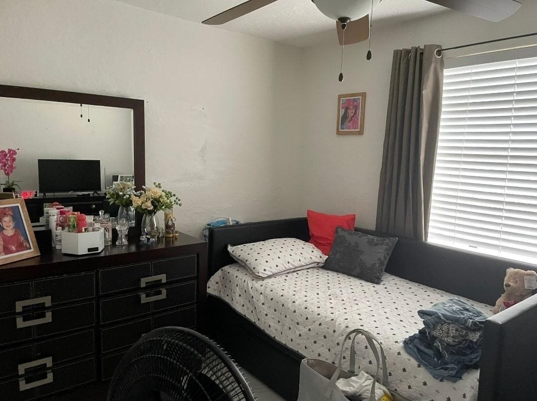4655 Palm Avenue, Hialeah FL 33012 — 12
