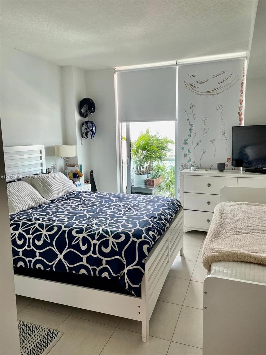 333 NE 24th St # 1108, Miami FL 33137 — 16