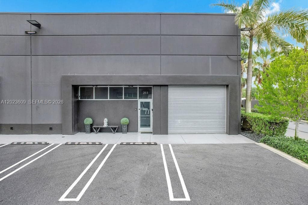 6030 NW 102nd Ave # 211, Doral FL 33178 — 3