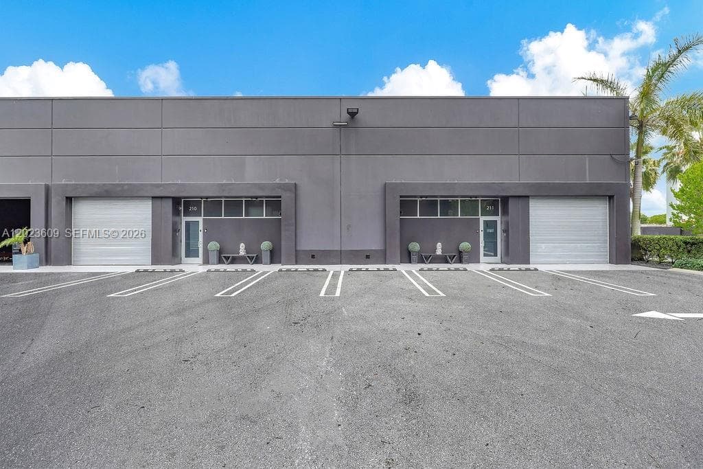 6030 NW 102nd Ave # 211, Doral FL 33178 — 8