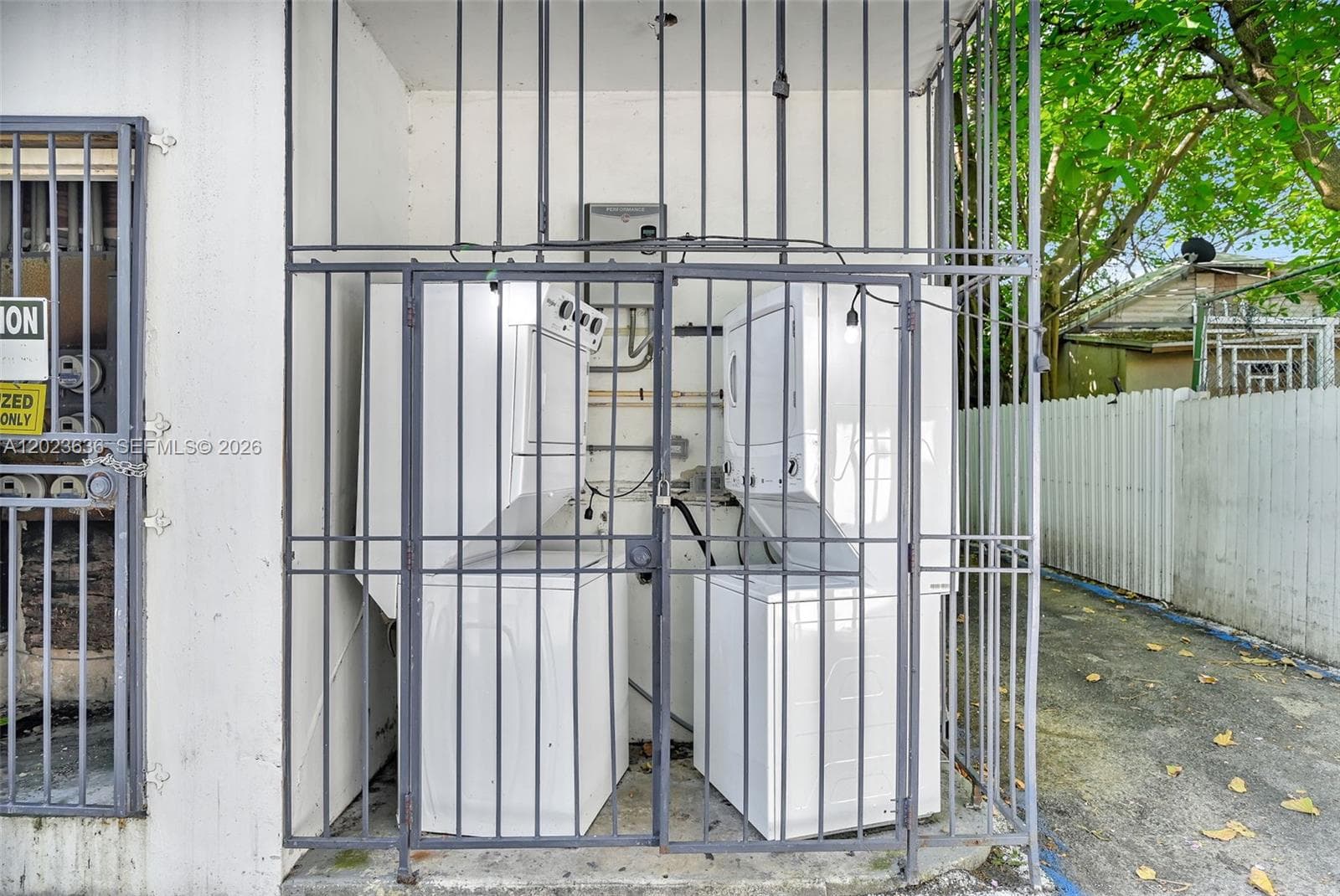 641 NW 2nd St, Miami FL 33128 — 17