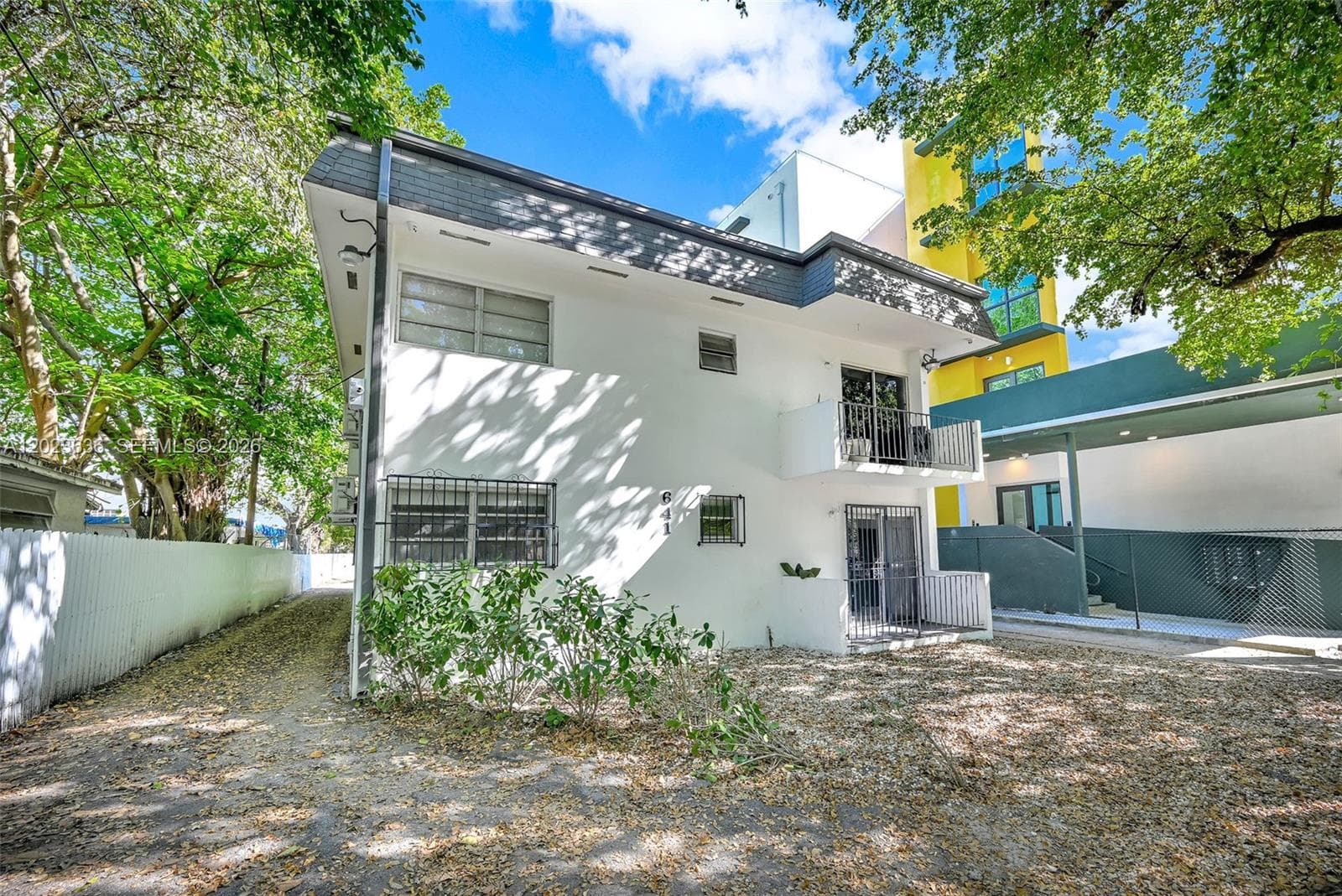 641 NW 2nd St, Miami FL 33128 — 16